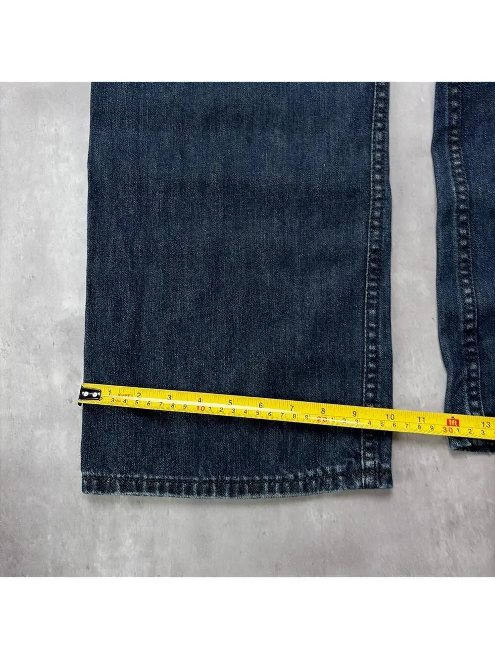 Y2K Dark Wash Rocawear Grunge Gothic Baggy Skater Denim Jeans
